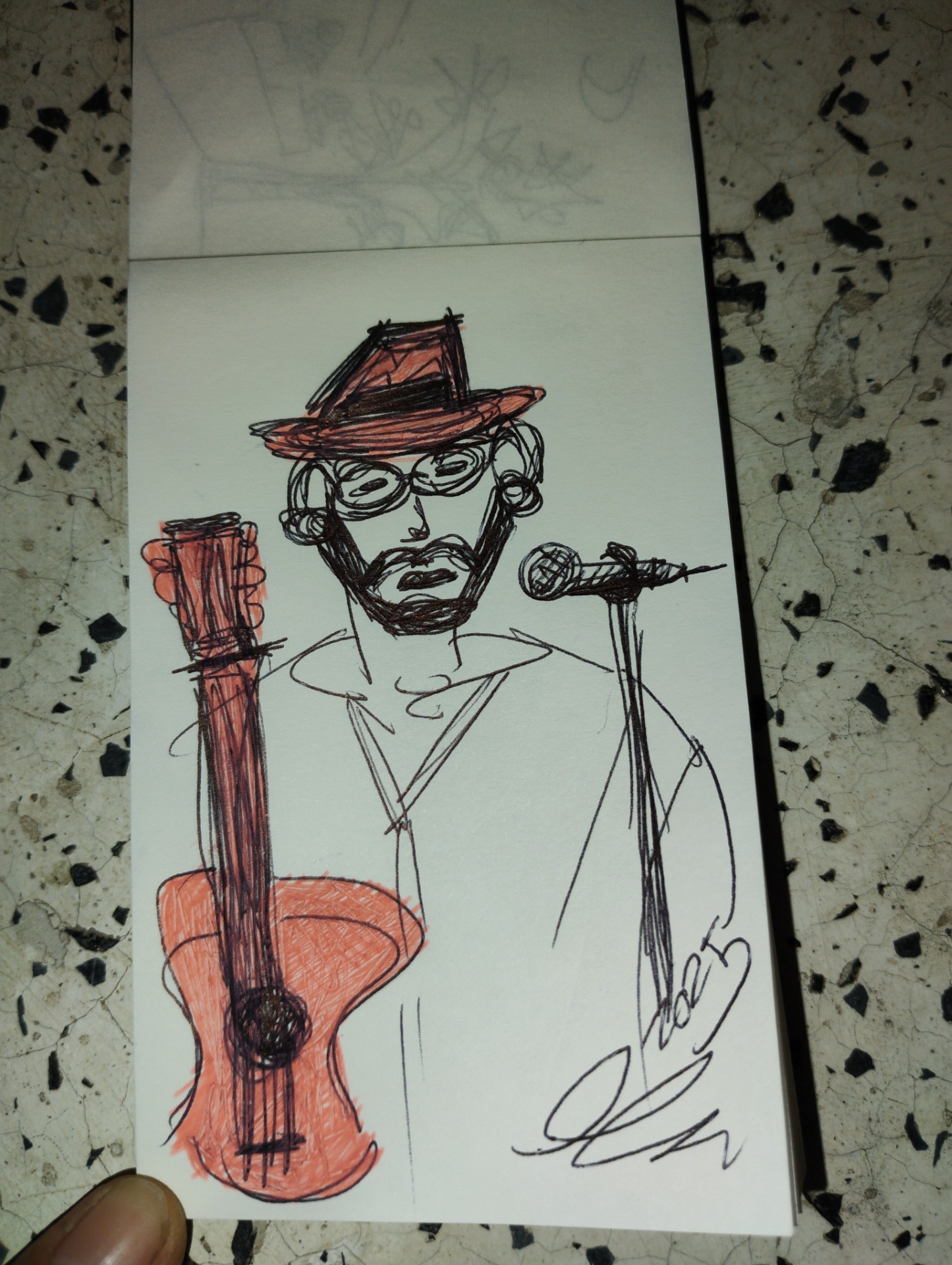 Penna sketch cantante,100€